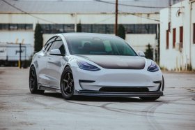 (image for) SEIBON Tesla Model 3 Carbon Fiber Hood 2017 - 2023