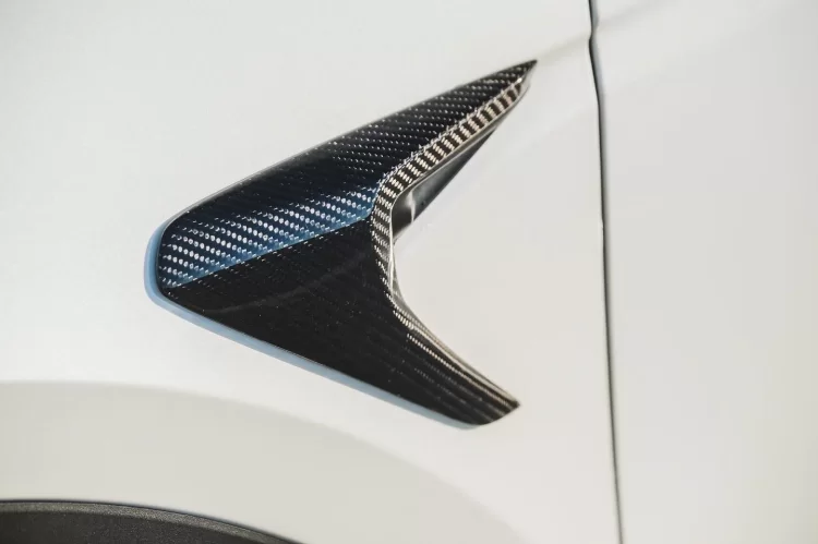 (image for) ADRO Tesla Model Y CARBON FIBER CAMERA COVER 2020 – 2023 - Click Image to Close